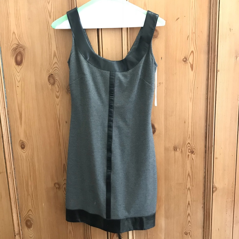 NWOT Tribute bodycon dress